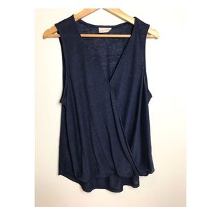 Universal thread cross front tank size XL navy blue